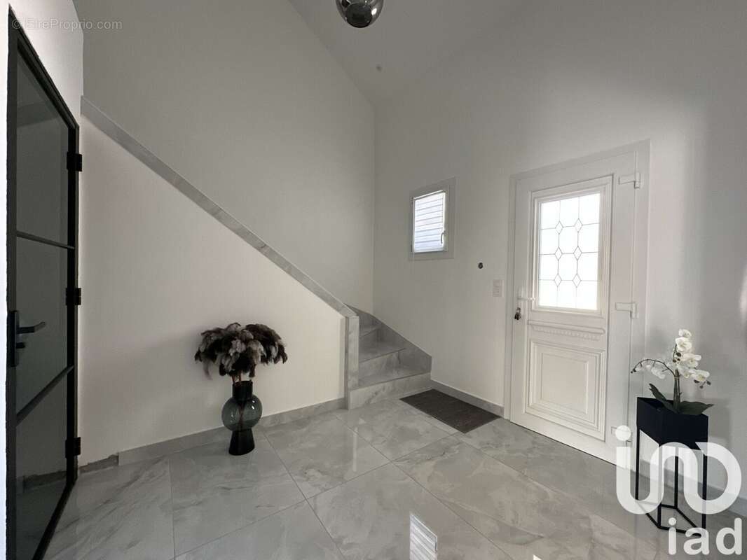 Photo 3 - Maison à CHARLEVILLE-MEZIERES