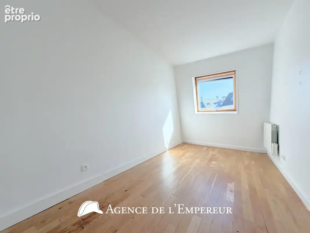3 pièces dernier étage, cœur de ville   DPE C - photo 6