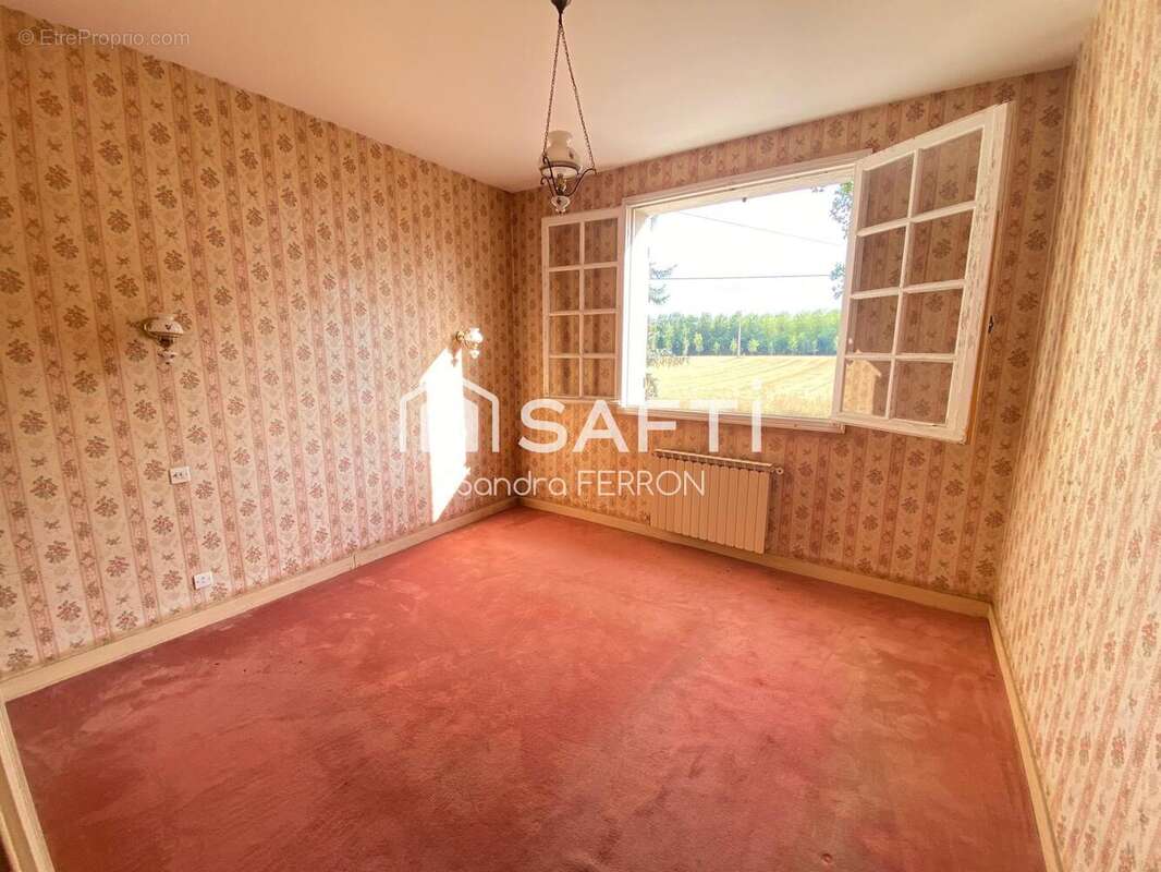 Maison 132 m² à Aulnay  - photo 8