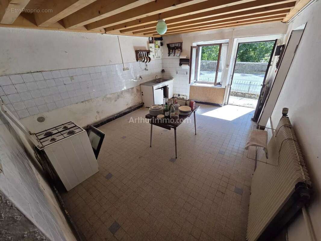 Vente Maison Rossillon(01510) 137 000ï¿œ - photo 5
