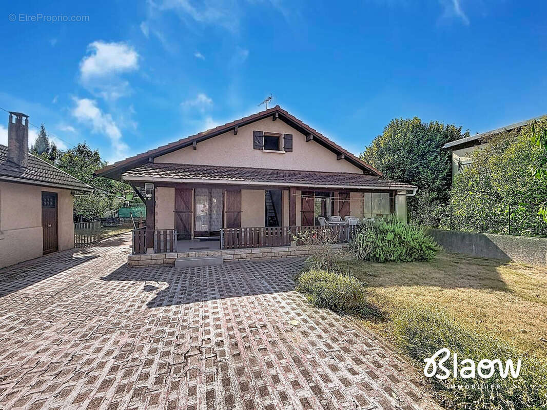 Maison 95 m² à Meyzieu  - photo 2