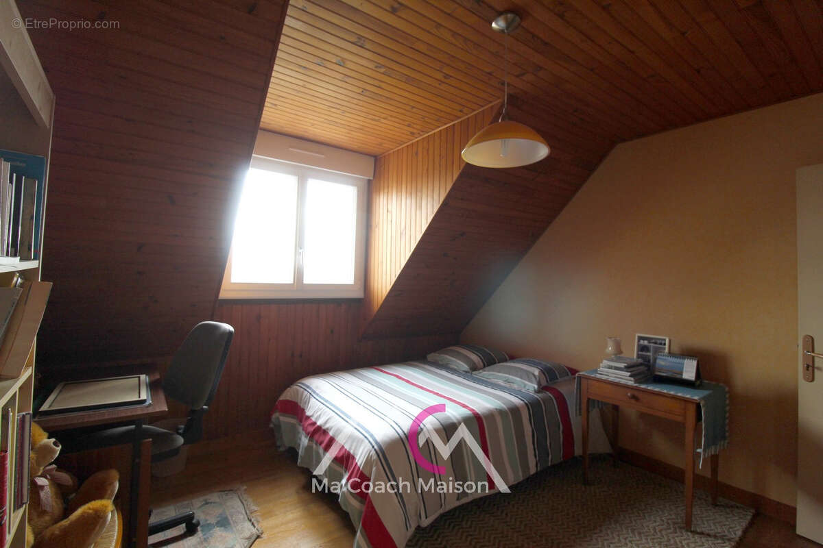 Maison à LA CHAPELLE-LAUNAY