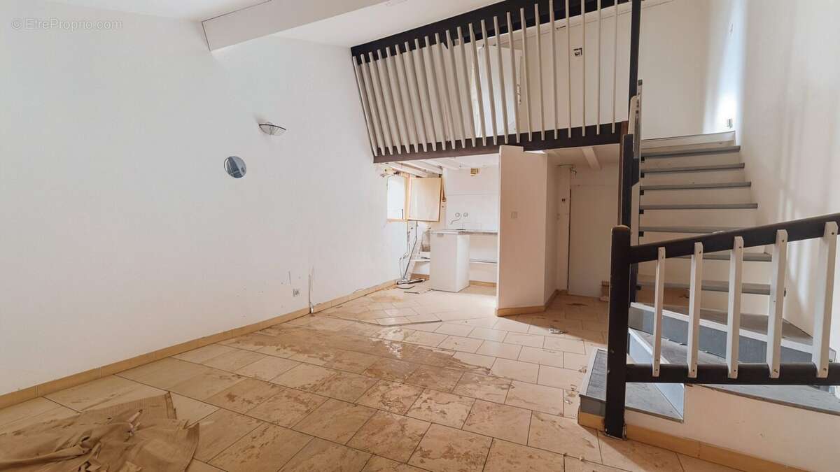 Appartement à SORGUES