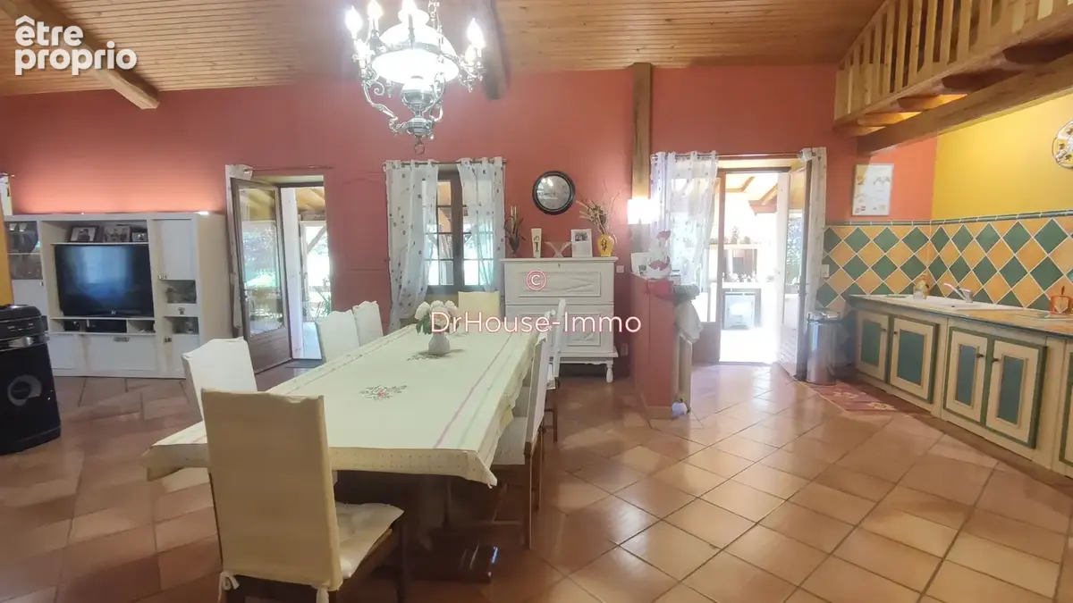 Maison 11 pièces 382 m² à vendre à Saint-Pardoux-Isaac (47800) - photo 21