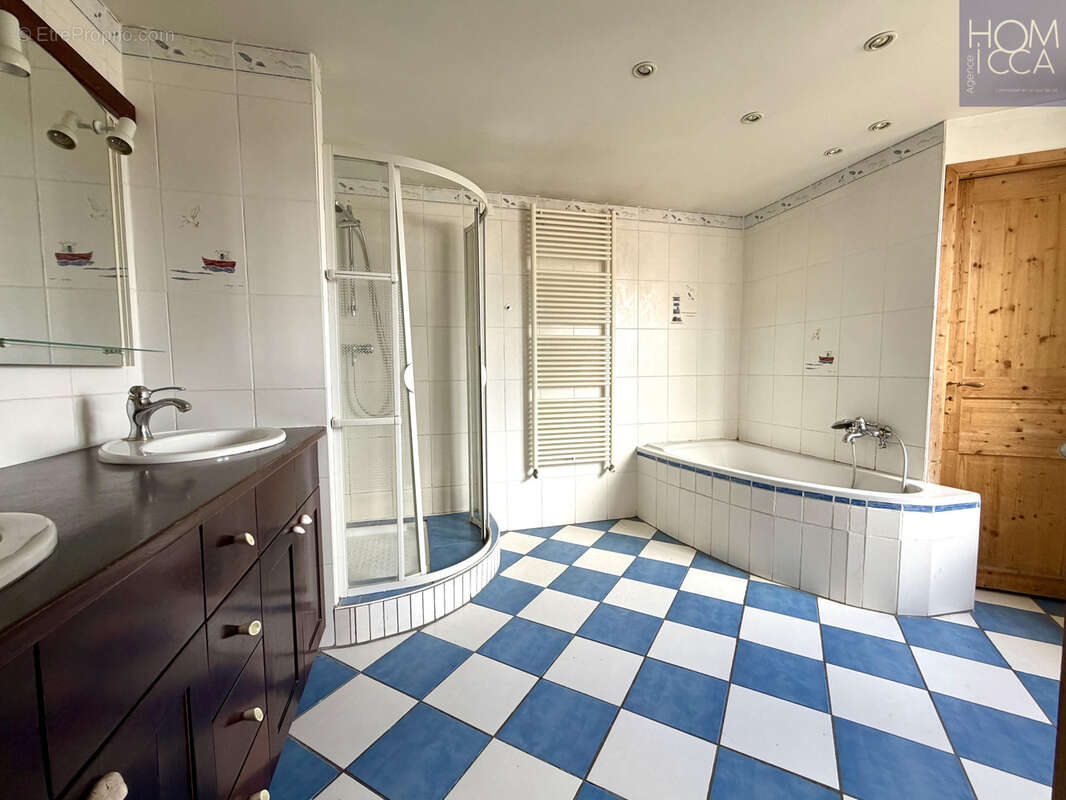 Maison à QUINCIEUX
