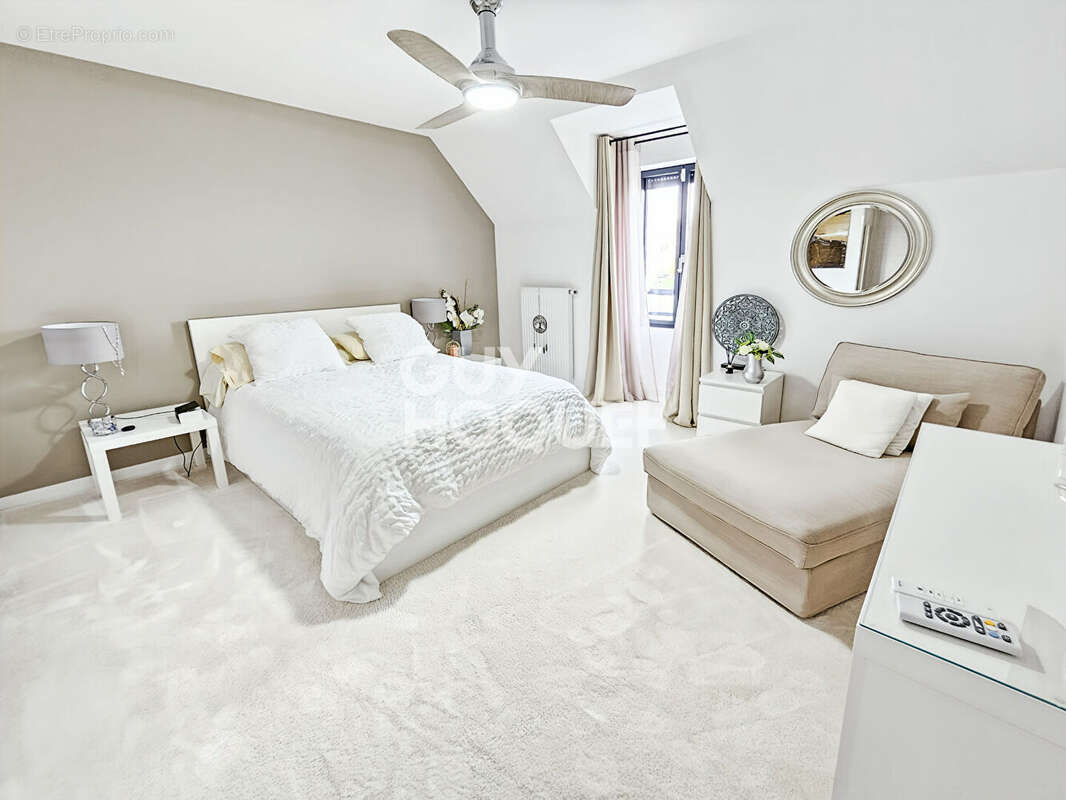 Maison à TOURNAN-EN-BRIE