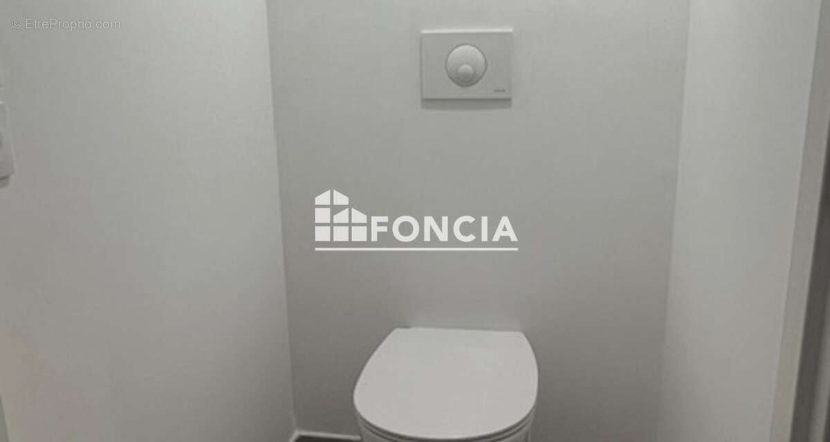 Appartement à RILLIEUX-LA-PAPE