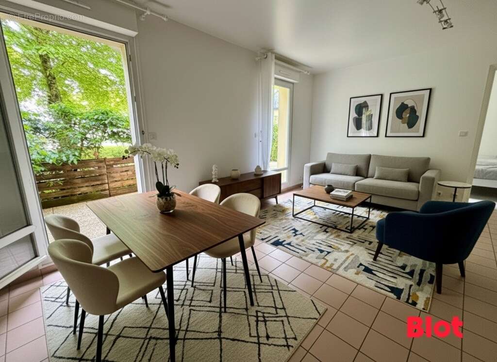 Appartement à CHARTRES-DE-BRETAGNE