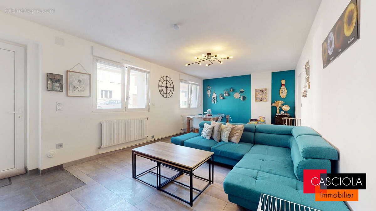 Appartement à MARLY