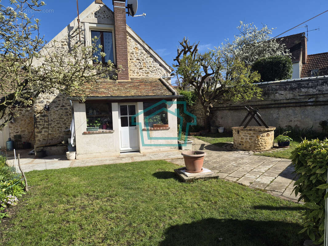 Maison à JOUARS-PONTCHARTRAIN