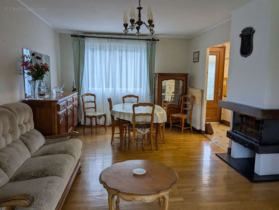 Maison à PLEUCADEUC