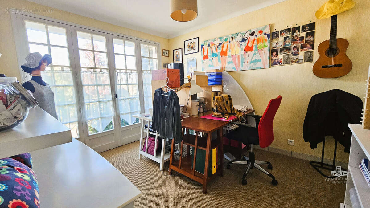 Maison à LA CHAPELLE-SUR-ERDRE