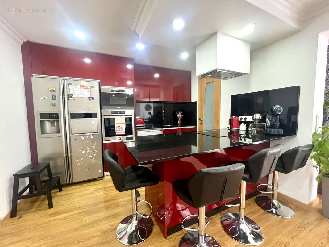 Maison à SARTROUVILLE