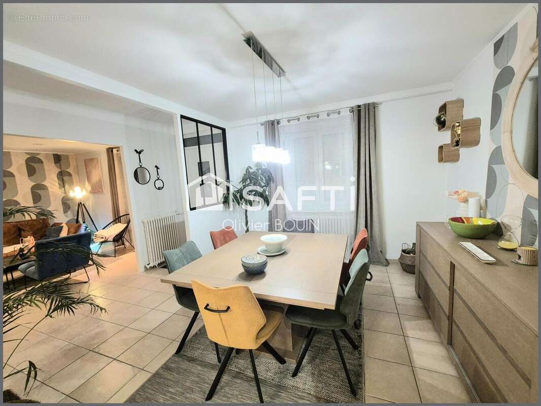 Photo 3 - Maison à LANDIVISIAU