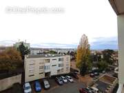   - Appartement à DECINES-CHARPIEU