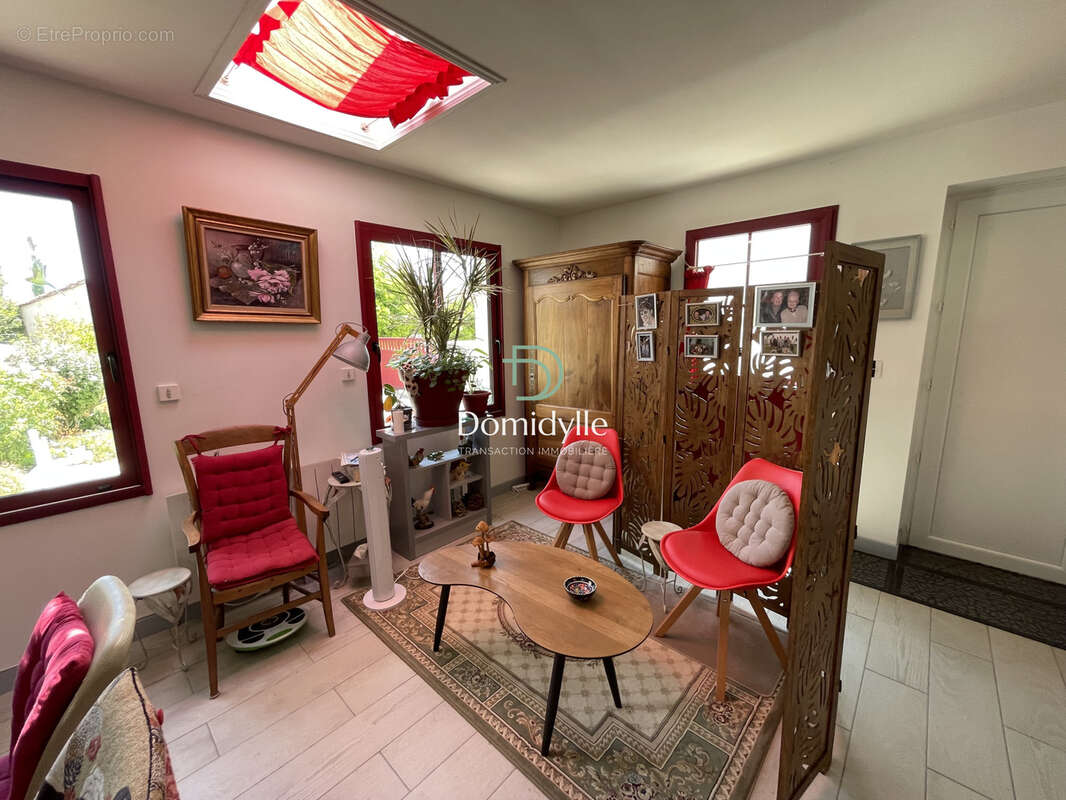 Maison 3 pièces en excellent état - photo 2