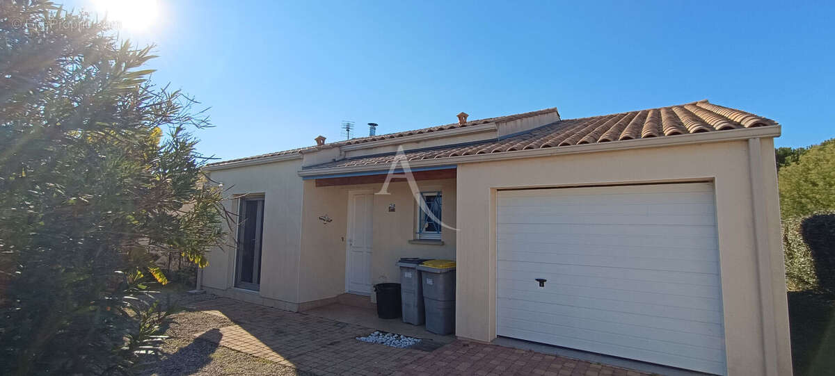 Maison à PORT-DES-BARQUES