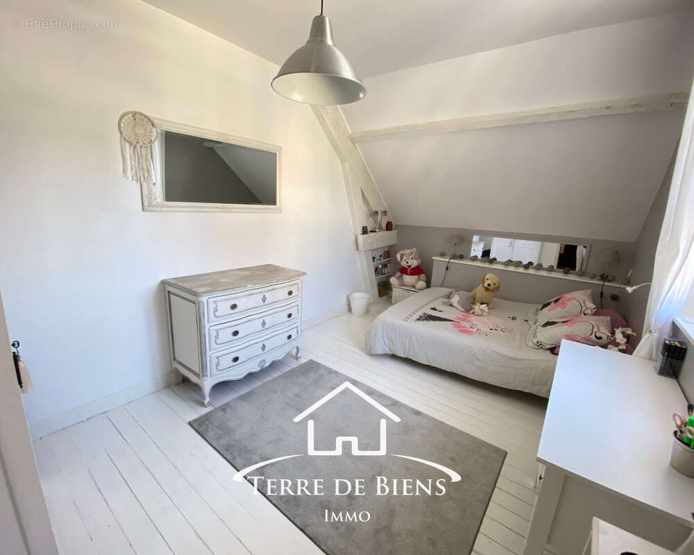 Maison à CUISY-EN-ALMONT