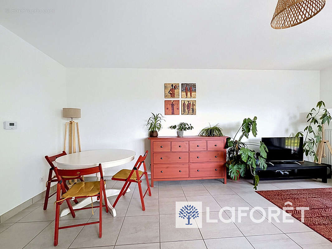 Appartement à CHAMPAGNE-AU-MONT-D'OR