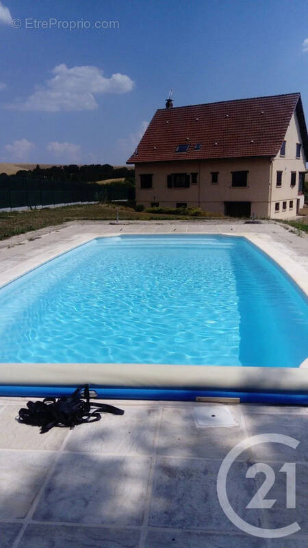Maison à SEMENTRON