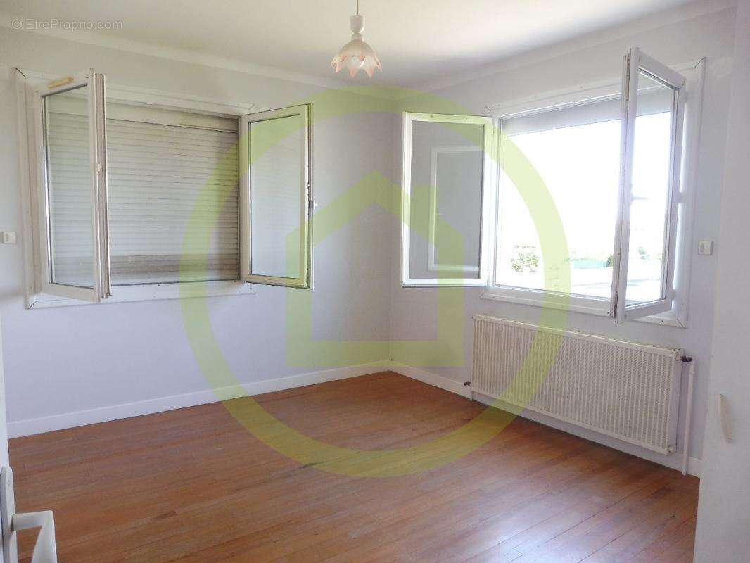 Maison à FONBEAUZARD