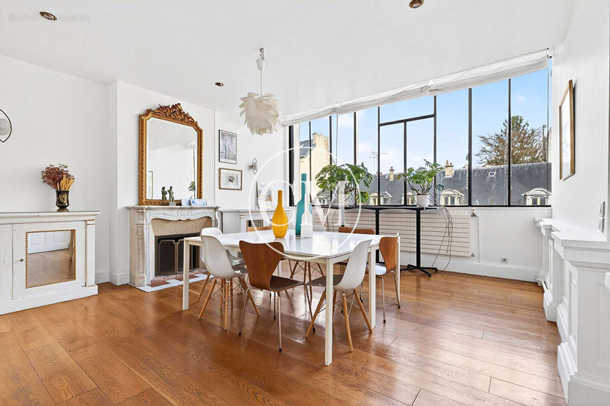 Appartement à VERSAILLES