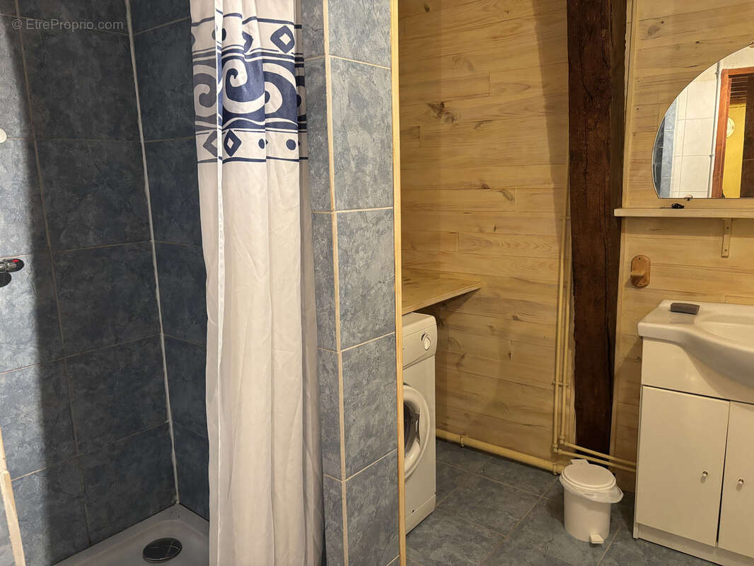 Maison à LOUROUX-DE-BEAUNE