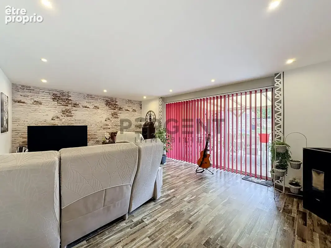 Maison 6 pièces 197 m² à vendre à Beaumont-En-Argonne (08210) - photo 4