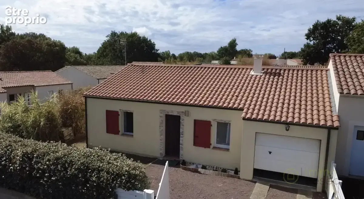 Maison à SAINT-REVEREND