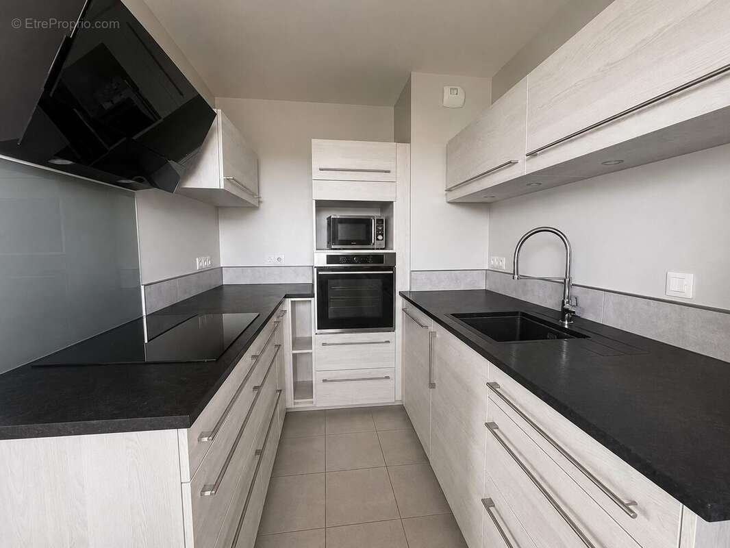 Appartement à CHENOVE