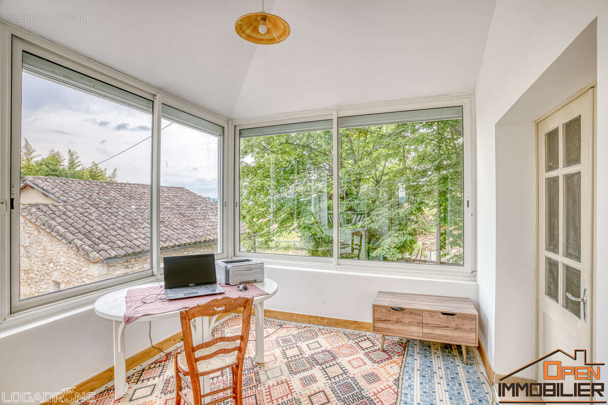 Maison à MONFLANQUIN