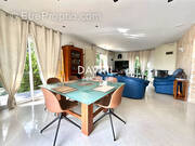 Maison à JOUY-LE-MOUTIER