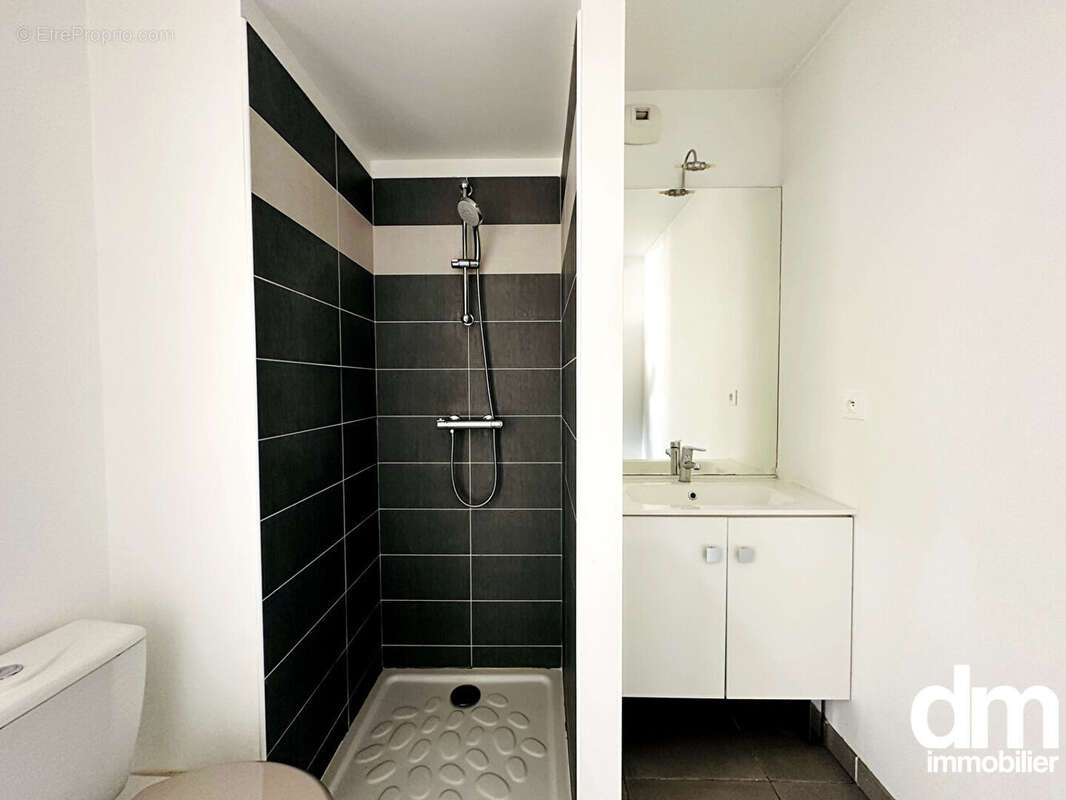 Appartement à ENSUES-LA-REDONNE