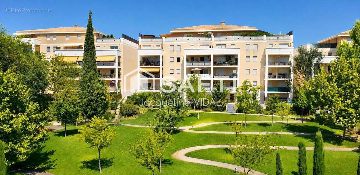 Photo 2 - Appartement à MARSEILLE-11E