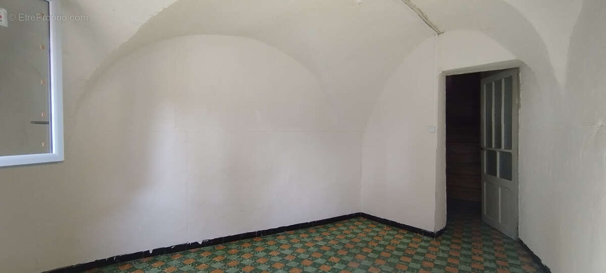 Maison de village 93m2 , 3 chambres , combles aménagés . - photo 6