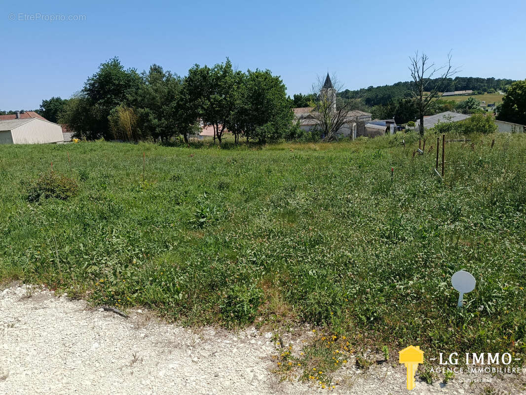 Terrain à BOISREDON