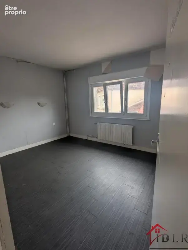 Immeuble investissement avec local et appartement Vaite - photo 3