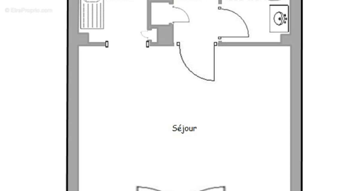 Hôpitaux Facs / Père Soulas - Lumineux T1 en dernier étage avec terrasse au calme, vue dégagée et parking sécurisé - photo 2