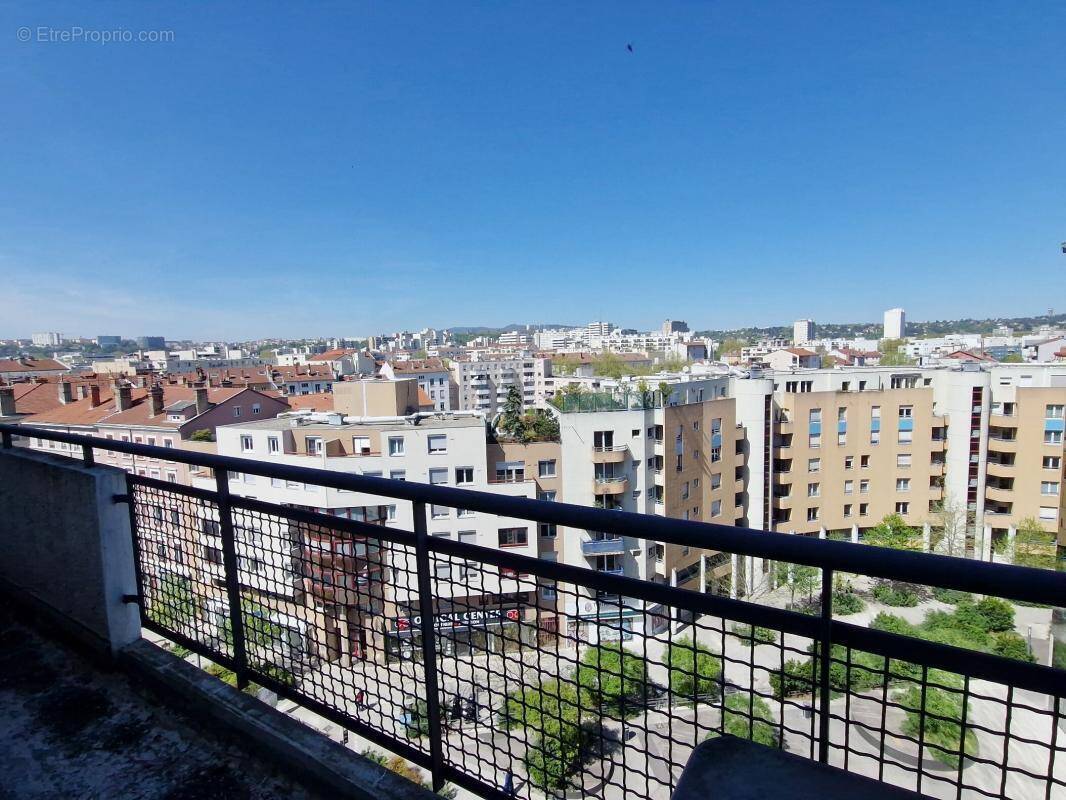 Appartement à VILLEURBANNE
