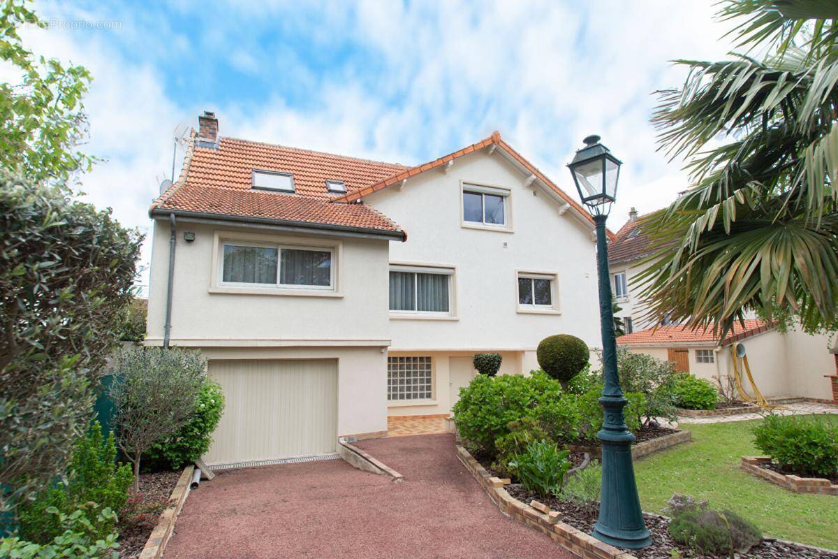 Maison à BRETIGNY-SUR-ORGE