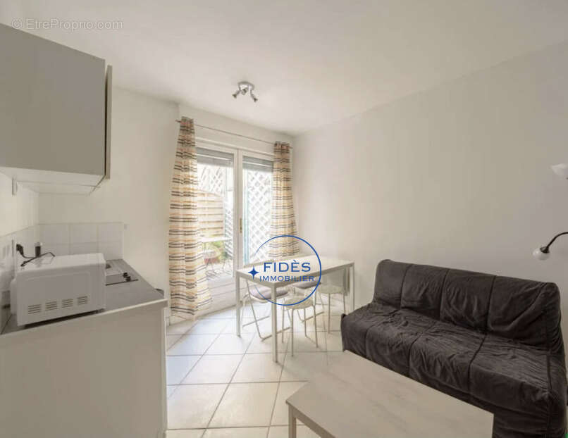 Appartement à MARSEILLE-1E