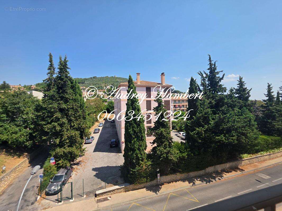 EXCLUSIVITE, MANOSQUE, BEL APPARTEMENT avec balcon, loggia et vue dégagée,  3/4 pièces de 67 m2 quartier et vue Mont d'Or - photo 14