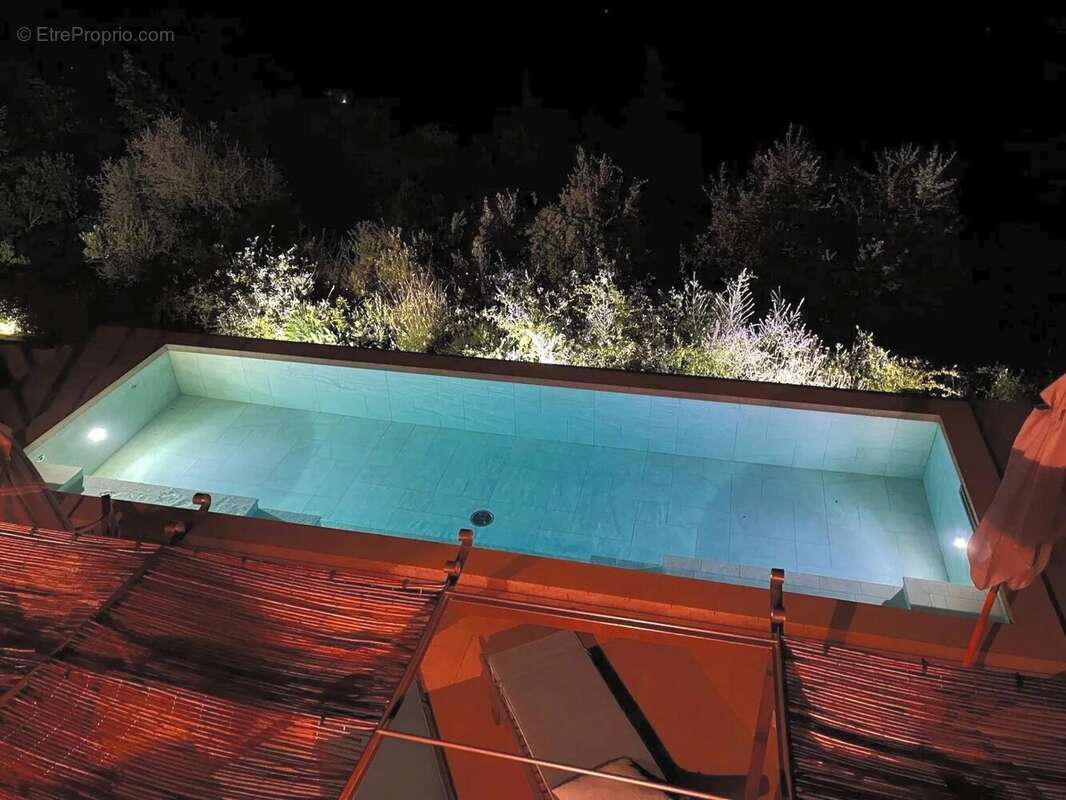 Maison à LA GARDE-FREINET