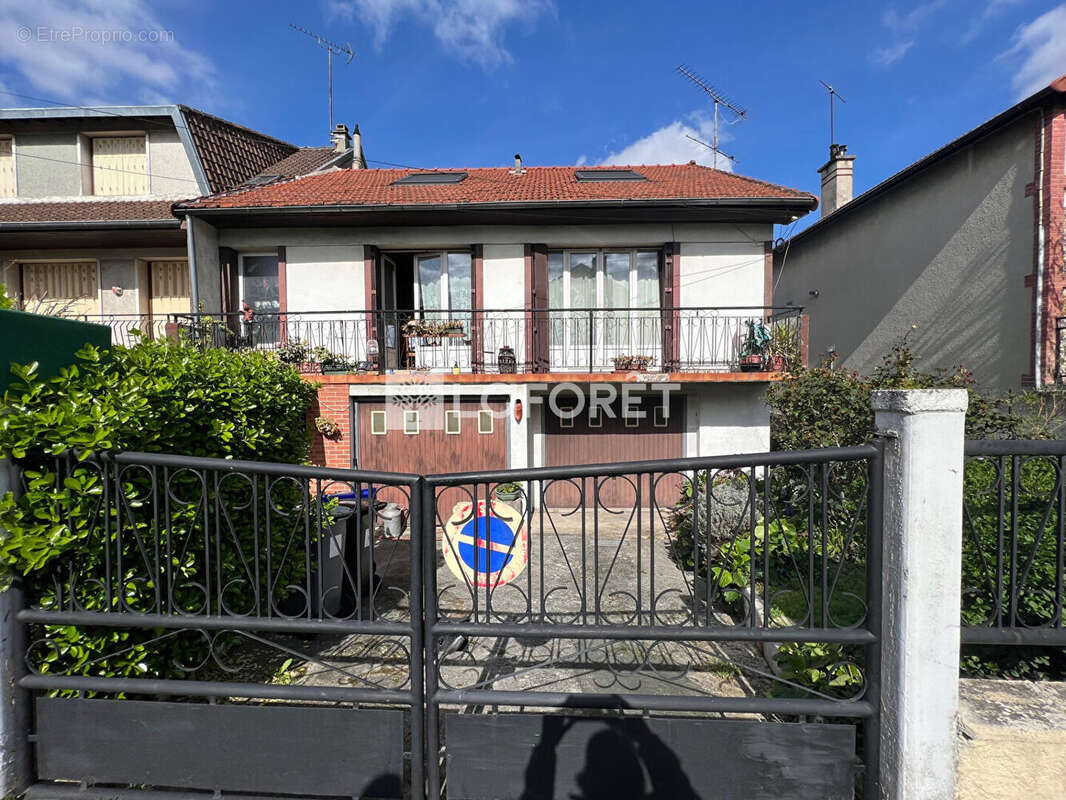 Maison à NOISY-LE-SEC