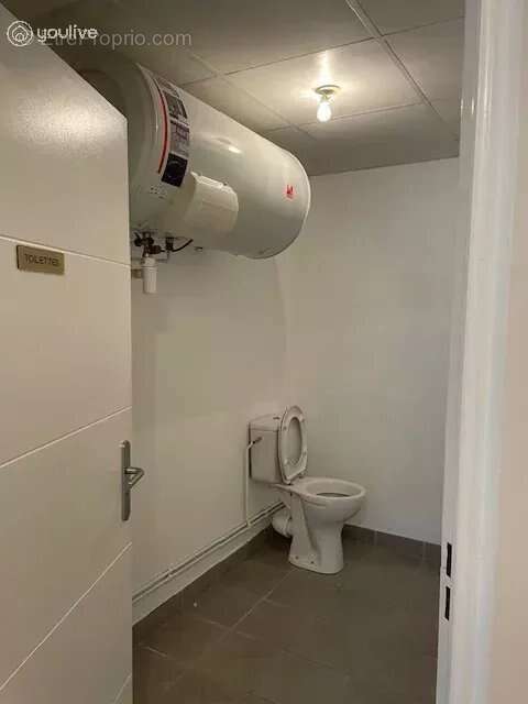 Commerce à WASQUEHAL