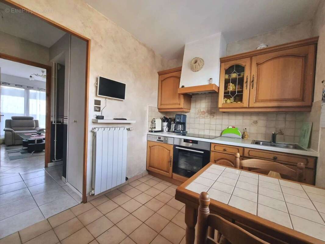 Maison à BEYNES