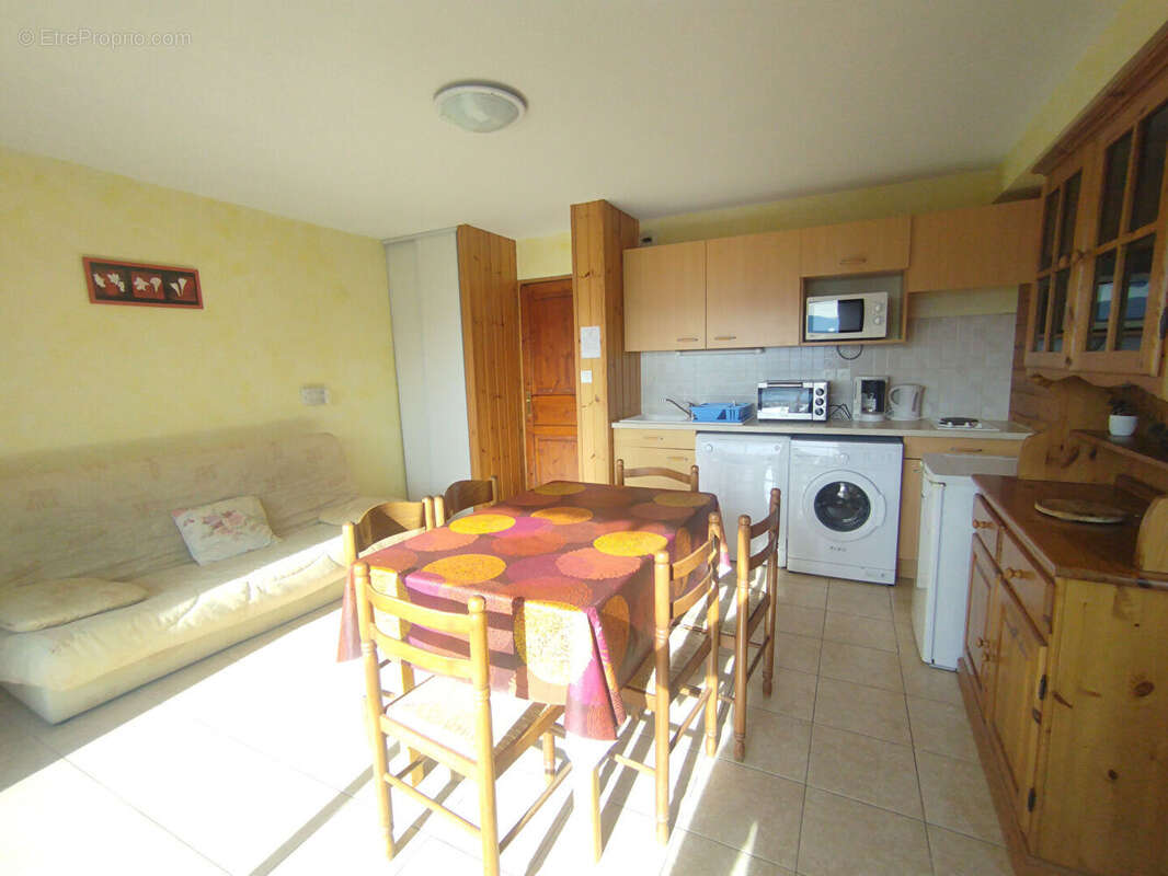 Appartement à REALLON