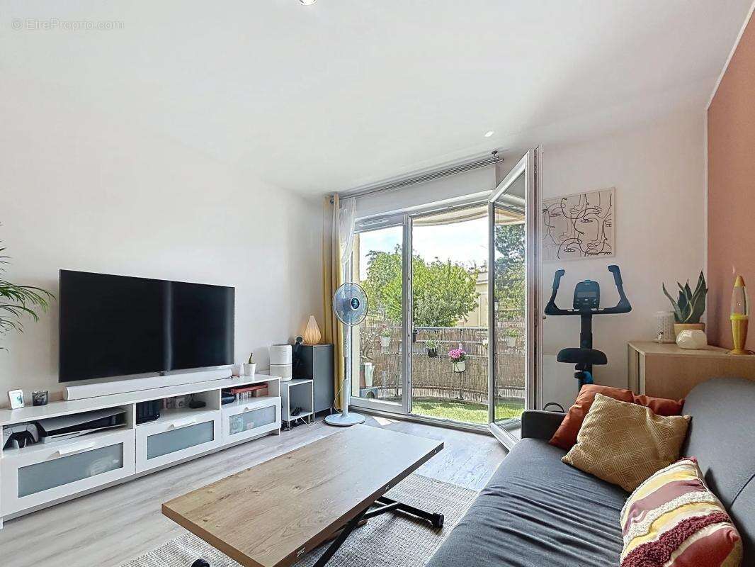 Appartement 2 pièces de 39 m² à Montigny-lès-Cormeilles - photo 4