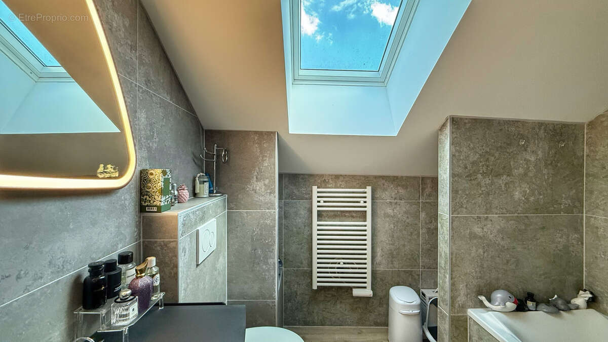 Appartement à RENAGE