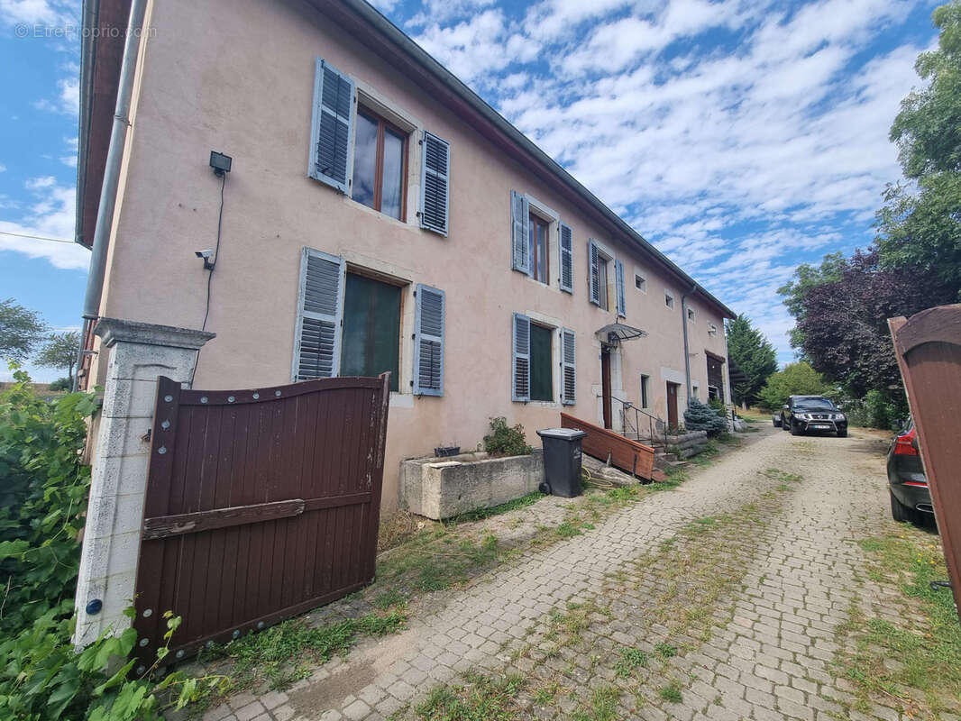 Maison à FRANCHEVILLE